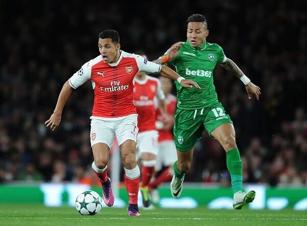 Alexis Sanchez's Dramatic Goal: Arsenal Edges Ludogorets in 2016-17 Champions League