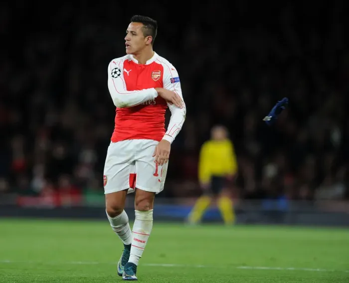 Framed Print : Alexis Sanchez's Frustration: Arsenal FC vs GNK Dinamo Zagreb, UEFA Champions League, 2015