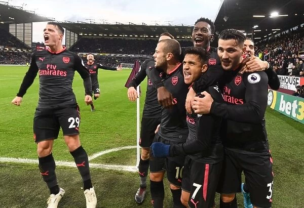 Alexis Sanchez's Goal: Burnley vs. Arsenal, Premier League 2017-18