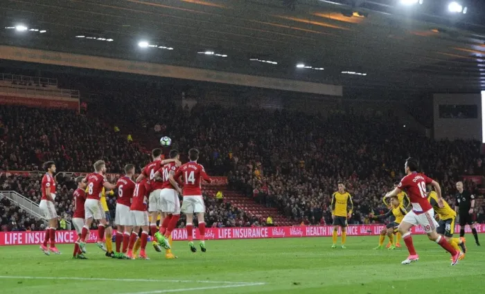 Framed Print : Alexis Sanchez's Stunning Free Kick: Arsenal vs Middlesbrough, Premier League 2016-17 Framed Print : Alexis Sanchez's Stunning Free Kick: Arsenal vs Middlesbrough, Premier League 2016-17