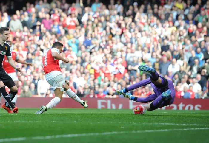 Framed Print : Alexis Sanchez's Stunning Goal: Arsenal vs. Watford, Premier League 2015-16