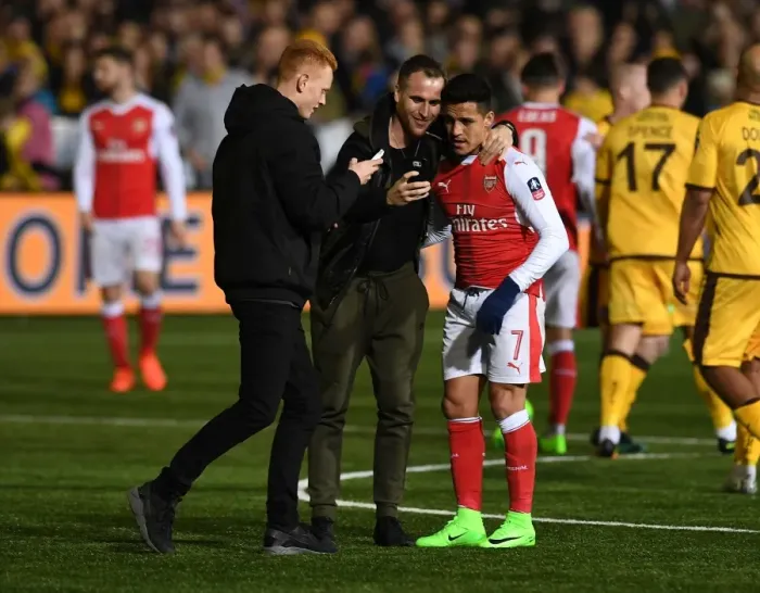 Framed Print : Alexis Sanchez's Surprise Selfie with Sutton United Fans: The FA Cup Upset