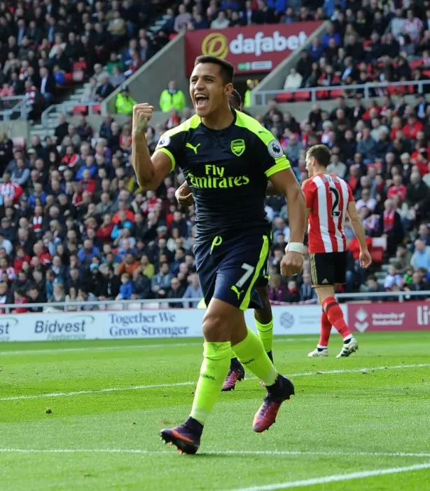 Framed Print : Alexis Sanchez's Thrilling Goal: Arsenal's Triumph over Sunderland (2016-17) Framed Print : Alexis Sanchez's Thrilling Goal: Arsenal's Triumph over Sunderland (2016-17)