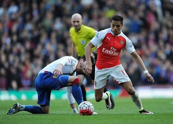 Alexis Sanchez's Thrilling Sprint Past Joel Ward: Arsenal vs. Crystal Palace, Premier League 2015-16