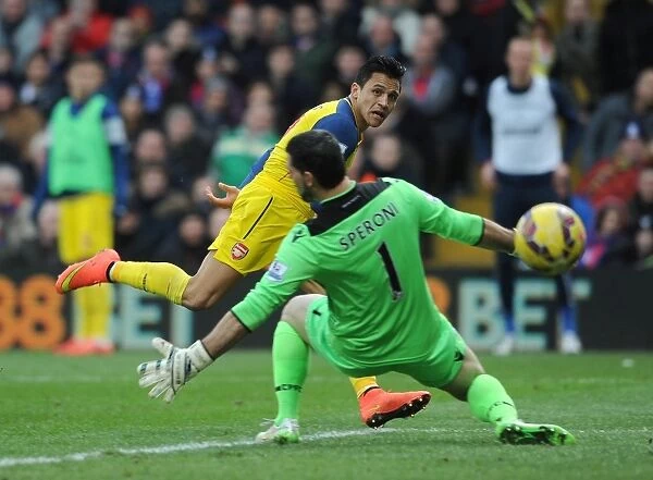 Alexis Sanchez's Wide Shot: Crystal Palace vs. Arsenal, Premier League 2014-15