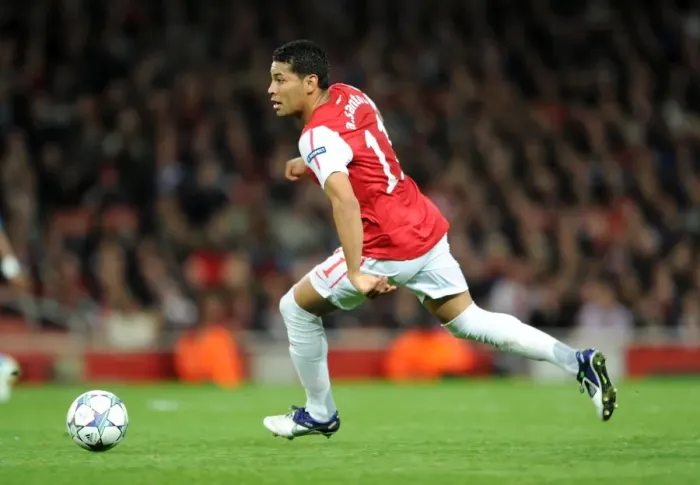 Framed Print : Andre Santos (Arsenal). Arsenal 0: 0 Marseille. UEFA Champions League. Group F