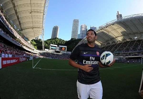 Andre Santos Gears Up: Arsenal FC vs Kitchee FC, Hong Kong 2012