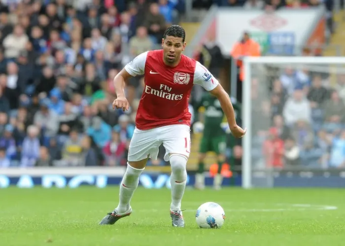 Framed Print : Andre Santos Heartbreaking Struggle: Arsenal's 4-3 Defeat at Blackburn Rovers, September 17, 2011