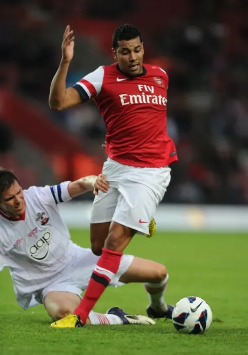 Framed Print : Andre Santos vs. Dean Hammond: Clash in the Markus Liebherr Memorial Cup (Southampton v Arsenal 2012-13 - Pre Season)