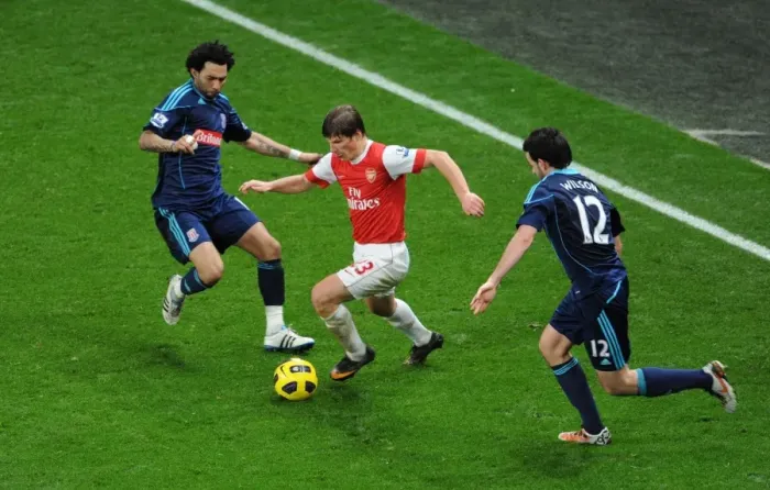 Framed Print : Andrey Arshavin (Arsenal) Jermaine Pennant and Marc Wilson (Stoke). Arsenal 1 Framed Print : Andrey Arshavin (Arsenal) Jermaine Pennant and Marc Wilson (Stoke). Arsenal 1
