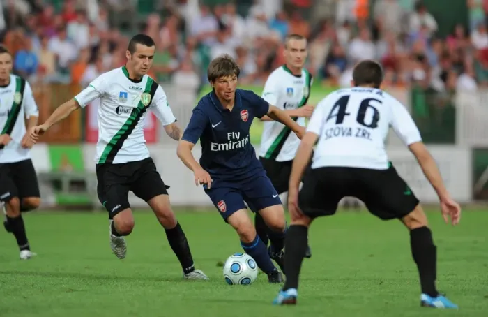 Framed Print : Andrey Arshavin (Arsenal) Simon Adam and Ignacz Iszlai (Szombathelyi) Framed Print : Andrey Arshavin (Arsenal) Simon Adam and Ignacz Iszlai (Szombathelyi)