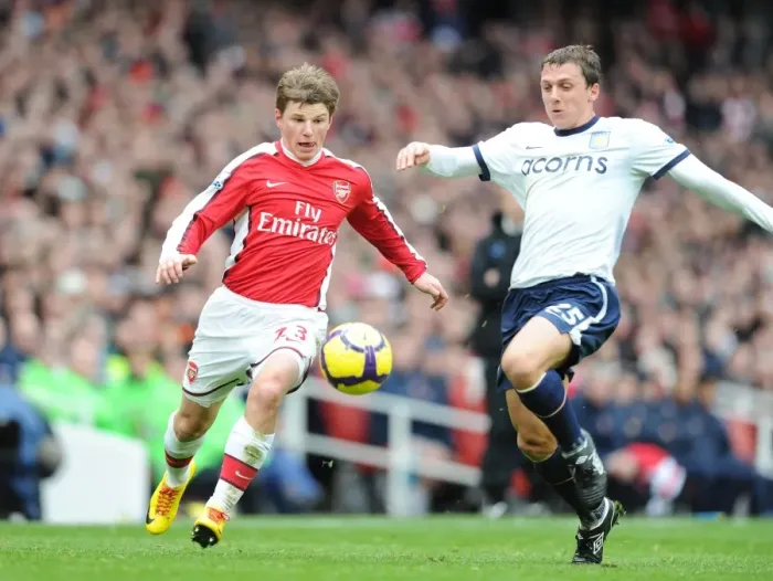 Framed Print : Andrey Arshavin (Arsenal) Stephen Warnock (Aston Villa). Arsenal 3: 0 Aston Villa