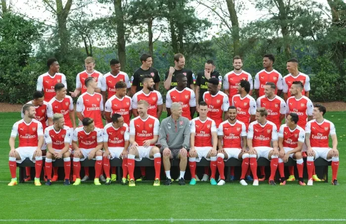 Framed Print : Arsenal 16-17: A Season of Unforgettable Talent Framed Print : Arsenal 16-17: A Season of Unforgettable Talent