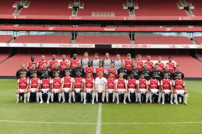Framed Print : Arsenal 1st Team Squad at Emirates Stadium: 2010-11 Photocall and Membersday