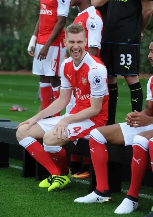 Framed Print : Arsenal 1st Team Squad: Per Mertesacker at 2016-17 Photocall