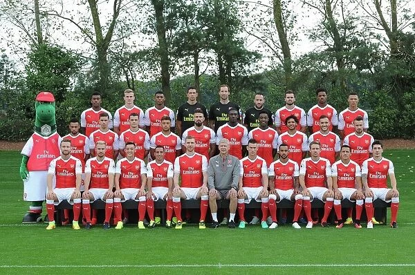 Arsenal 1st Team Squad:Season 2016 / 17