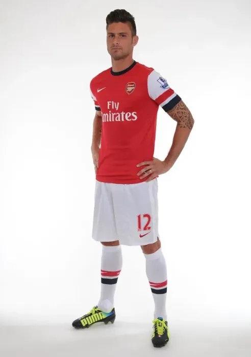 Framed Print : Arsenal 2013-14 Squad: Olivier Giroud at the Team Photocall