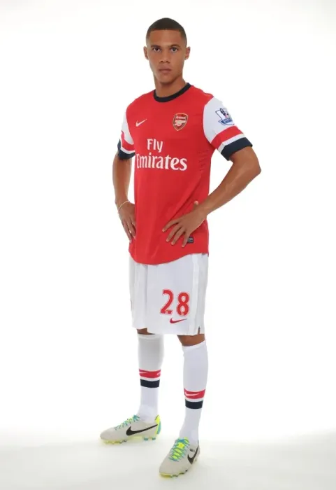 Framed Print : Arsenal 2013-14 Squad Photocall: Kieran Gibbs Framed Print : Arsenal 2013-14 Squad Photocall: Kieran Gibbs