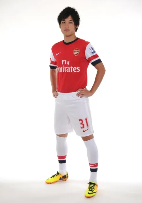 Framed Print : Arsenal 2013-14 Squad: Ryo Miyaichi at the Team Photocall