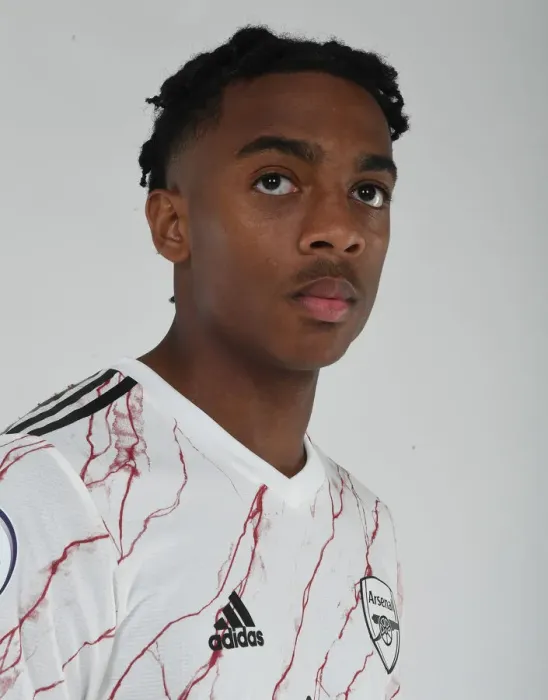 Framed Print : Arsenal 2020-21 First Team: Joe Willock at Training Framed Print : Arsenal 2020-21 First Team: Joe Willock at Training