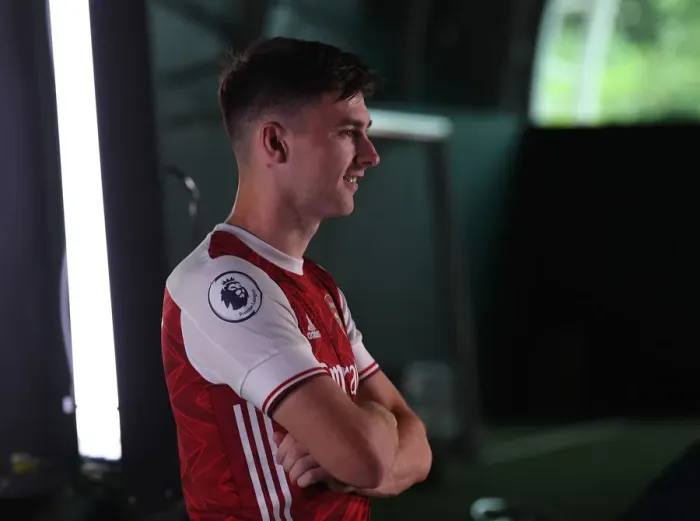 Framed Print : Arsenal 2020-21: Kieran Tierney's Unwavering Concentration Framed Print : Arsenal 2020-21: Kieran Tierney's Unwavering Concentration