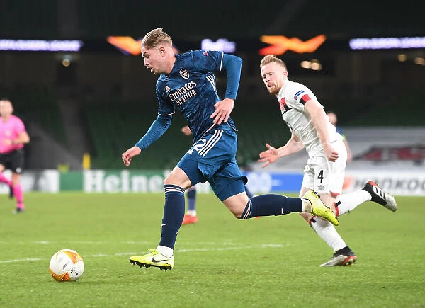 Arsenal in Action against Dundalk in UEFA Europa League Group Stage, Dublin 2020