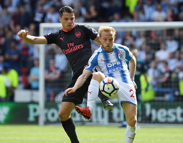 Arsenal in Action: Huddersfield Town vs Arsenal, Premier League 2017-18