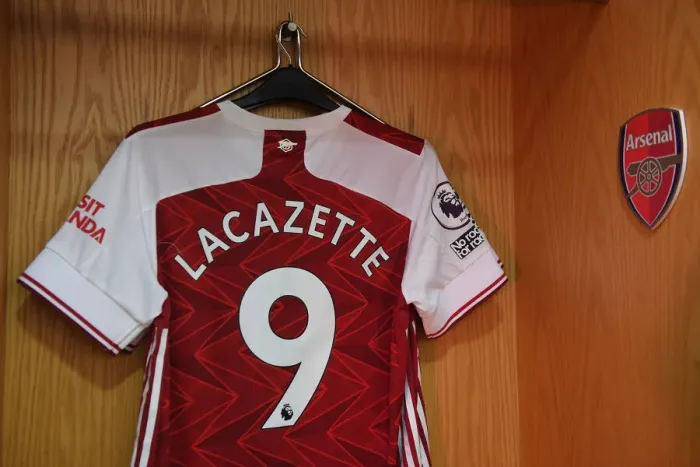 Framed Print : Arsenal: Alexis Lacazette's Pre-Match Routine vs Leeds United (Premier League 2020-21)