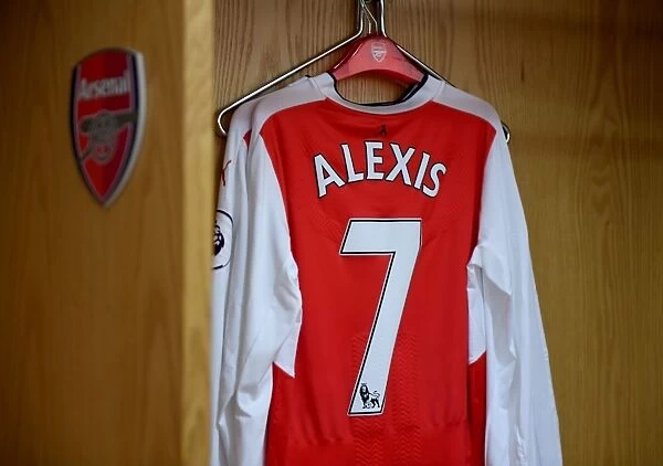 Arsenal: Alexis Sanchez's Empty Jersey in the Changing Room Before Arsenal vs. Watford (2016-17)