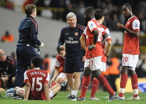 Arsenal Assistant Manager Pat Rice Rallies Players Before Extra Time in Carling Cup Match Against Tottenham Hotspur