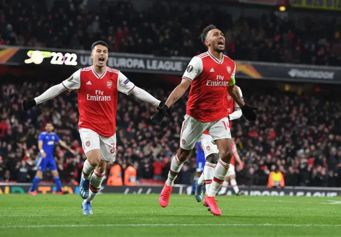 Framed Print : Arsenal: Aubameyang and Martinelli's Europa League Goal Celebration