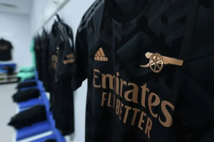 Framed Print : Arsenal Away Locker Room at Brighton's American Express Community Stadium Before Premier League Match Framed Print : Arsenal Away Locker Room at Brighton's American Express Community Stadium Before Premier League Match