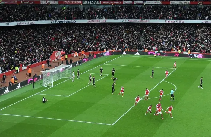 Framed Print : Arsenal Celebrate Ben White's Goal Against AFC Bournemouth in Premier League 2022-23