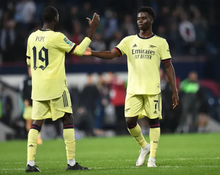 Framed Print : Arsenal Celebrate Carabao Cup Victory Over West Bromwich Albion: Saka and Pepe