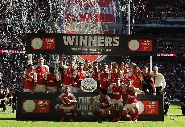 Arsenal Celebrate Community Shield Victory Over Chelsea (2015)