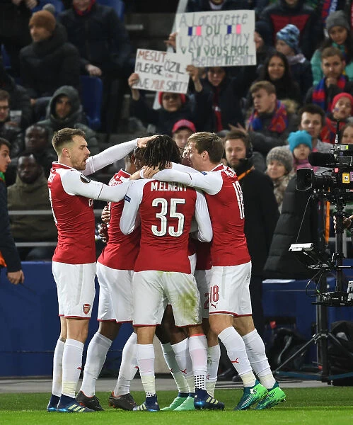 Arsenal Celebrate Danny Welbeck's Goal Against CSKA Moskva in Europa League Quarterfinals