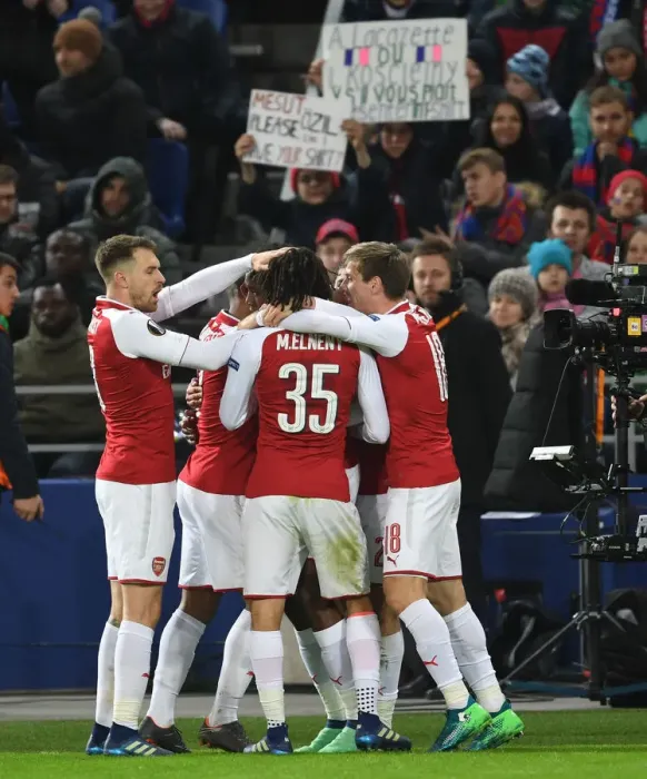 Framed Print : Arsenal Celebrate Danny Welbeck's Goal Against CSKA Moskva in Europa League Quarterfinals Framed Print : Arsenal Celebrate Danny Welbeck's Goal Against CSKA Moskva in Europa League Quarterfinals
