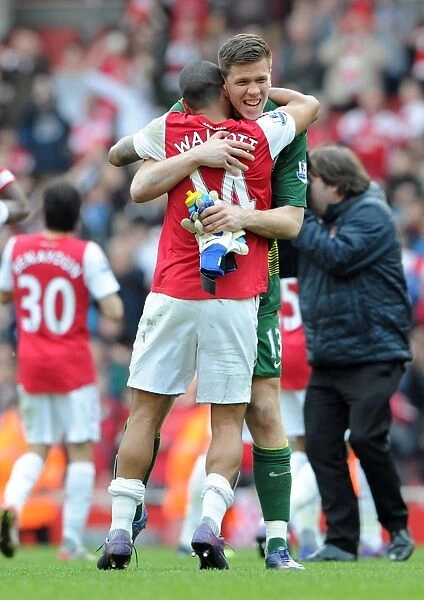 Arsenal Celebrate Derby Victory over Tottenham in 2012