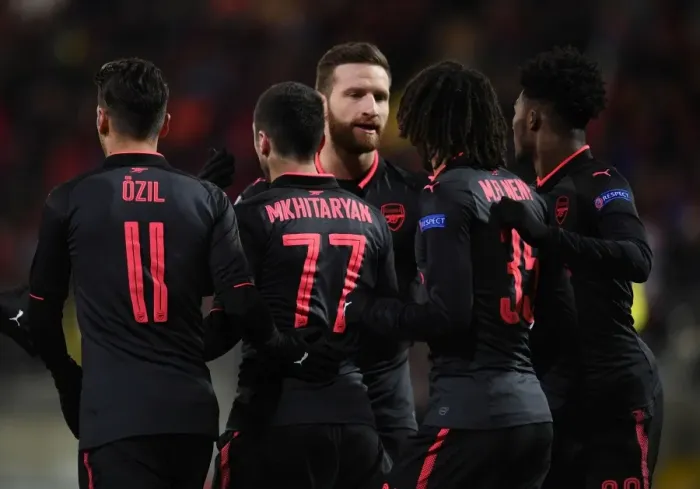 Framed Print : Arsenal Celebrate Double Strike: Ozil, Mkhitaryan, Mustafi, Elneny, Maitland-Niles vs Ostersunds FK