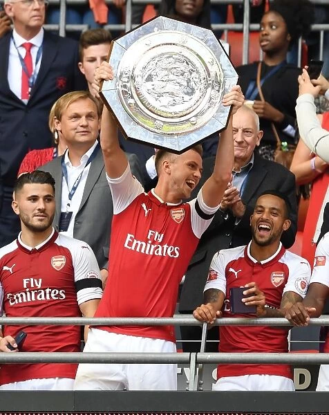 Arsenal Celebrate FA Community Shield Victory: Kolasinac, Holding, Walcott