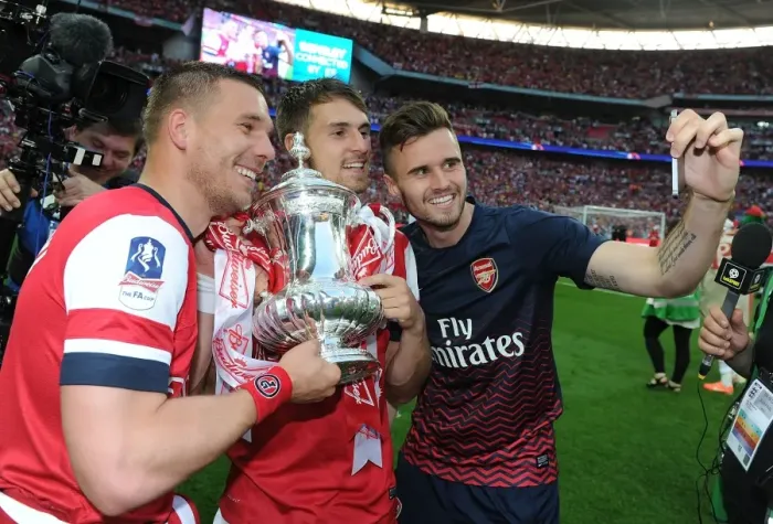 Framed Print : Arsenal Celebrate FA Cup Victory: Podolski, Ramsey, Jenkinson