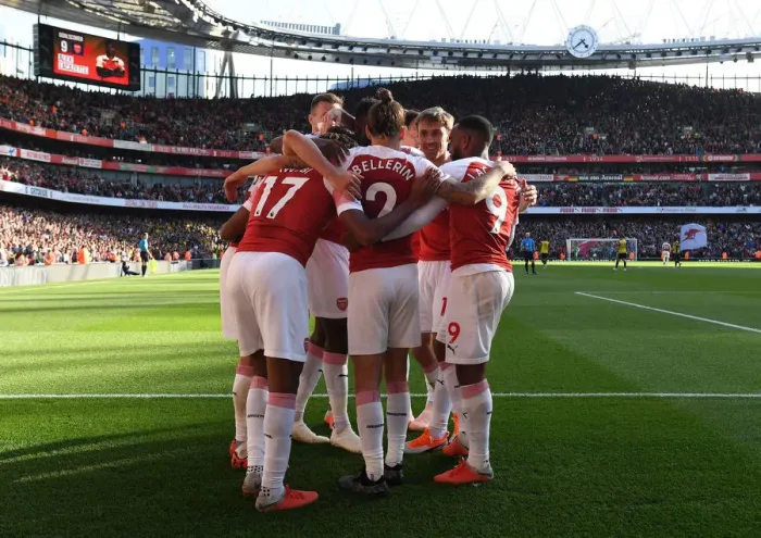 Framed Print : Arsenal Celebrate First Goal: Ozil, Lacazette, Bellerin (Arsenal v Watford, 2018-19) Framed Print : Arsenal Celebrate First Goal: Ozil, Lacazette, Bellerin (Arsenal v Watford, 2018-19)