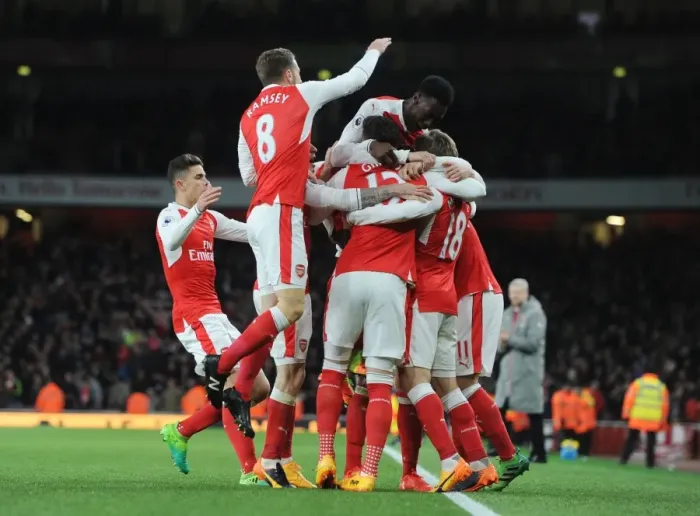 Framed Print : Arsenal Celebrate Goal Against Leicester City: Premier League 2016-17 Framed Print : Arsenal Celebrate Goal Against Leicester City: Premier League 2016-17