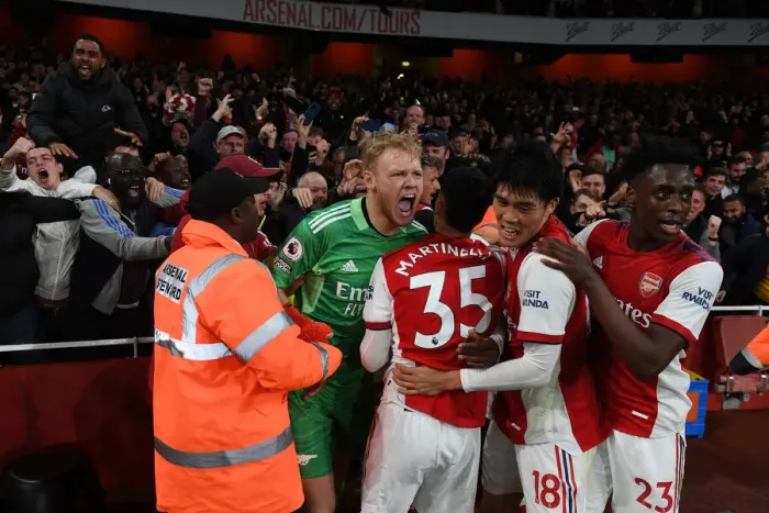 Framed Print : Arsenal Celebrate Lacazette's Goal: Arsenal v Crystal Palace, Premier League 2021-22 Framed Print : Arsenal Celebrate Lacazette's Goal: Arsenal v Crystal Palace, Premier League 2021-22