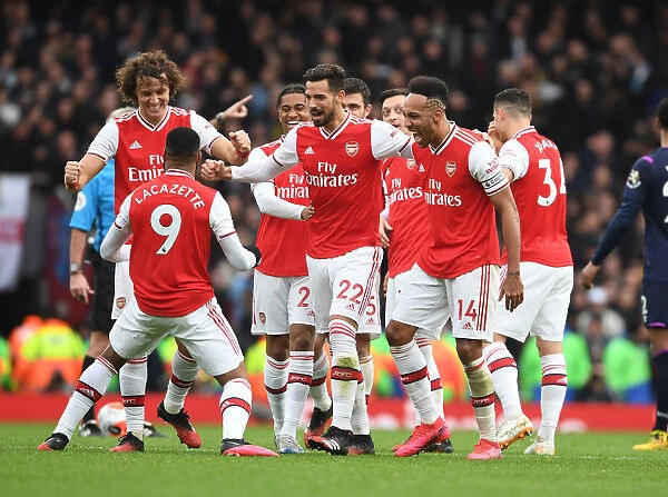 Arsenal Celebrate: Lacazette's Goal vs West Ham United (2019-20)