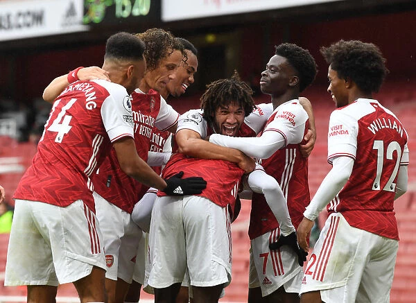 Arsenal Celebrate Nicolas Pepe's Goal Against Sheffield United (2020-21)