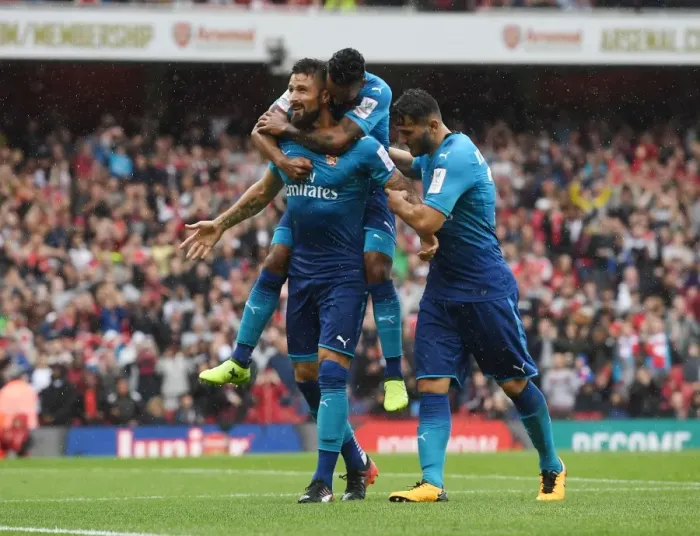 Framed Print : Arsenal Celebrate: Olivier Giroud, Theo Walcott, Sead Kolasinac Score against SL Benfica (Emirates Cup 2017-18)