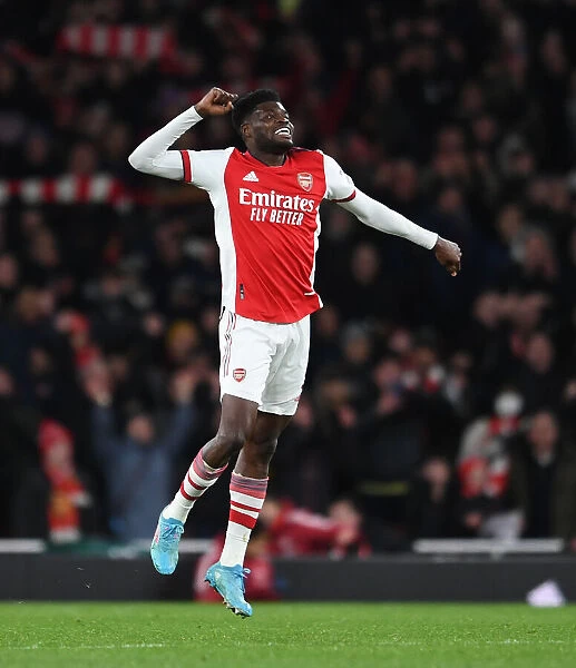 Arsenal Celebrate Premier League Victory Over Wolverhampton Wanderers: Thomas Partey's Emotional Full-Time Reaction