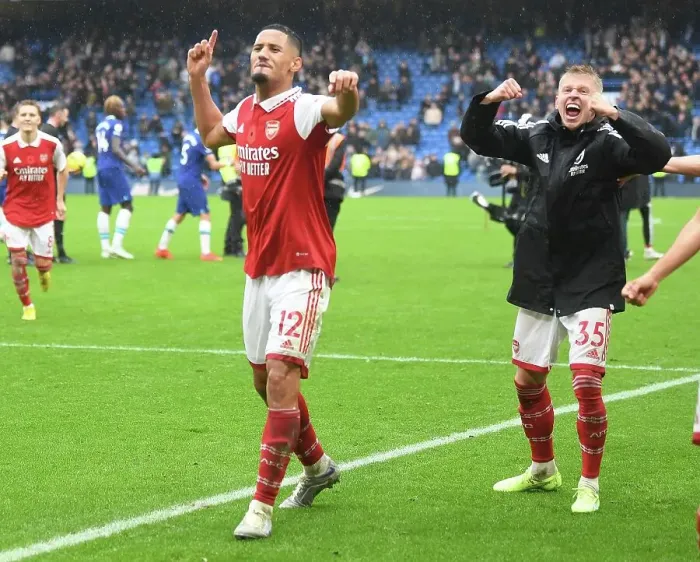 Framed Print : Arsenal Celebrate Premier League Victory Over Chelsea: Saliba and Zinchenko Rejoice