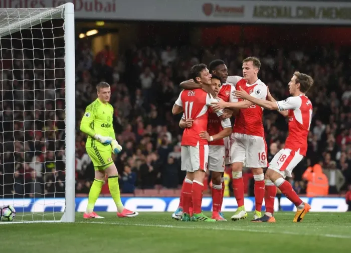 Framed Print : Arsenal Celebrate: Sanchez, Ozil, Welbeck, Holding, Monreal (vs Sunderland, 2016-17) Framed Print : Arsenal Celebrate: Sanchez, Ozil, Welbeck, Holding, Monreal (vs Sunderland, 2016-17)